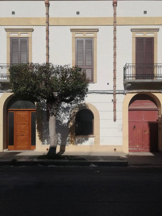 Casa Vacanze Gramsci Marsala Buitenkant foto